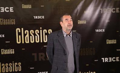 José Luis Garci: «El cine es rejuvenecedor y una fiesta continua»