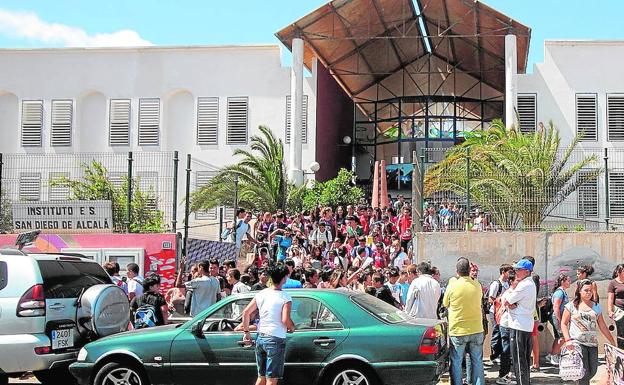 El fiscal pide cárcel y 10 años sin dar clases a la profesora que suscitó «odio» contra los hombres