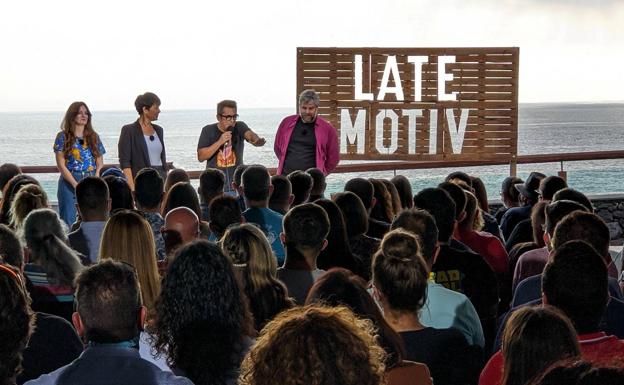 'Late Motiv' llega a La Palma con mucho humor y cariño