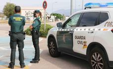 La Guardia Civil detiene al hijo de una anciana por maltrato continuado