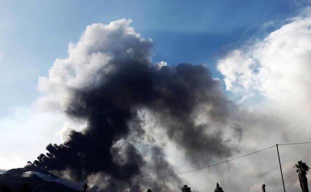 El volcán no afectará a la operatividad aérea en el fin de semana