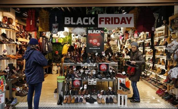 La contratación crece un 48,4% en Canarias por el 'Black Friday'