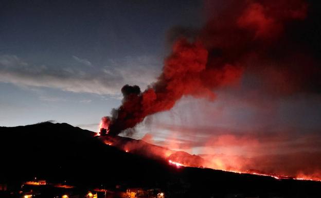 Dos meses de destrucción y sin señales claras que anuncien el fin de la erupción