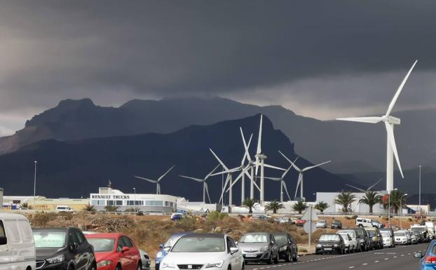 Sábado con nubes y lluvia débil en Canarias
