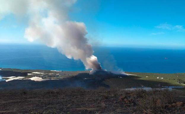La calidad del aire en los Llanos de Aridane y en El Paso es «extremadamente desfavorable»