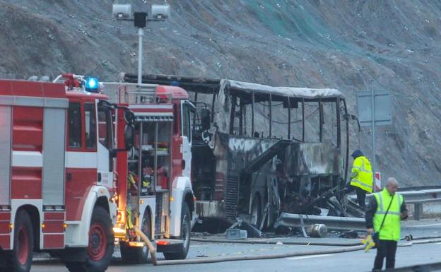 Mueren 46 turistas de Macedonia del Norte al arder su autobús en Bulgaria