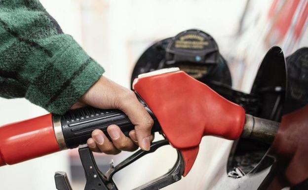El precio de los combustibles alcanza su máximo en 7 años
