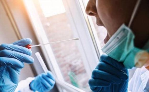 Registran dos brotes de Covid-19 en La Palma con siete afectados