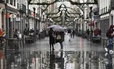 La lluvia descarga con fuerza sobre Canarias