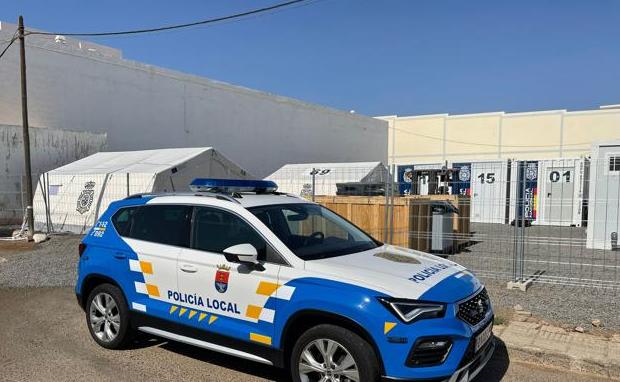 Ástrid Pérez pide desmantelar el campamento para inmigrantes en Naos