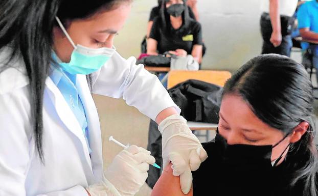 Ciencia, vacunas y abstencionistas