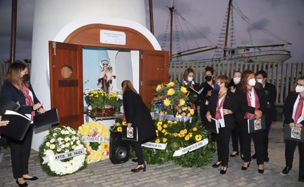 Homenaje a las víctimas del 'Cruz del Mar'