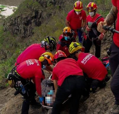 Rescatan a un senderista herido tras sufrir una caída en Tenerife