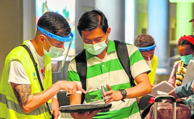 Las restricciones del Reino Unido desinflan las previsiones turísticas para este puente