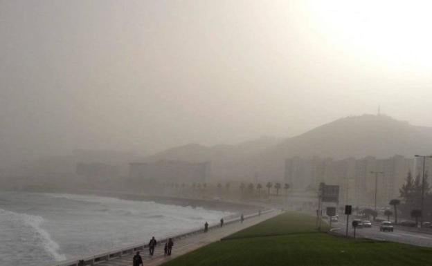 Sábado de calima y lluvias débiles en Canarias