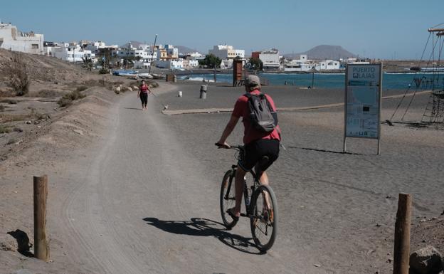 Un millón de euros para el frente marítimo de Puerto Lajas