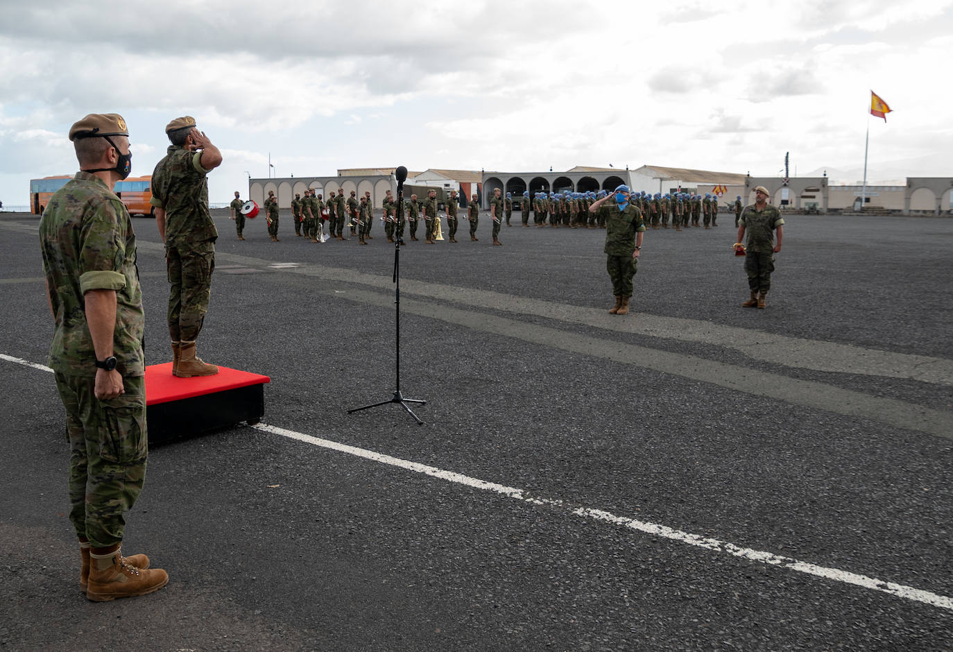 74 militares españoles parten desde Gran Canaria hacia el Líbano