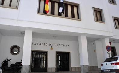 Condenados tres futbolistas por abusos sexuales y vejaciones en Badajoz