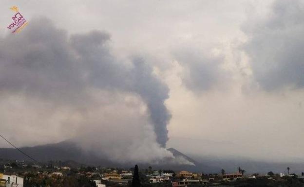 La colada al oeste de Montaña Cogote arrasa 60 edificaciones en 36 horas