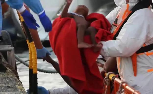 Una patera con 25 inmigrantes alcanza la costa del sur de Gran Canaria