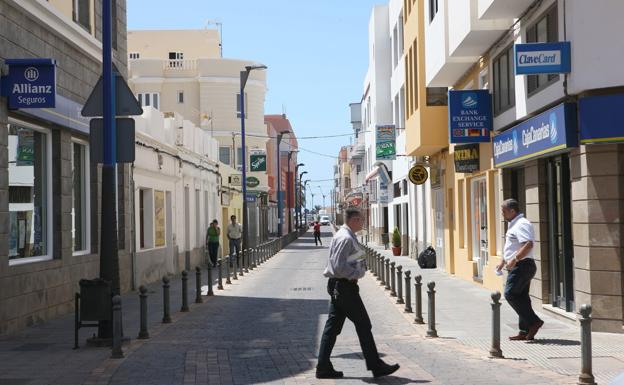 La tasa de paro del municipio de Tuineje baja del 24 al 17%, con 1.062 parados menos