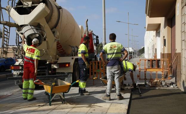 La firma de contratos laborales alcanzó máximo anual en el pasado mes con 6.189 acuerdos