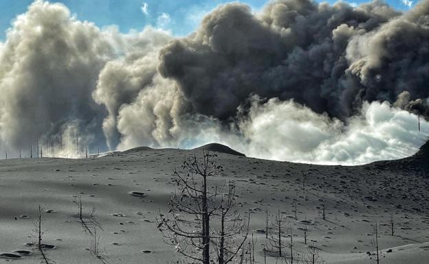 84 días y perdiendo fuerza: la erupción ya es la más larga de la historia de la isla
