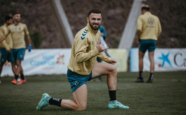 Escaparate de oro para pedir sitio