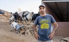 Juan Pedro Hernández es el más rápido de Feaga Online: 3,03 kilos de leche ordeñada en un minuto