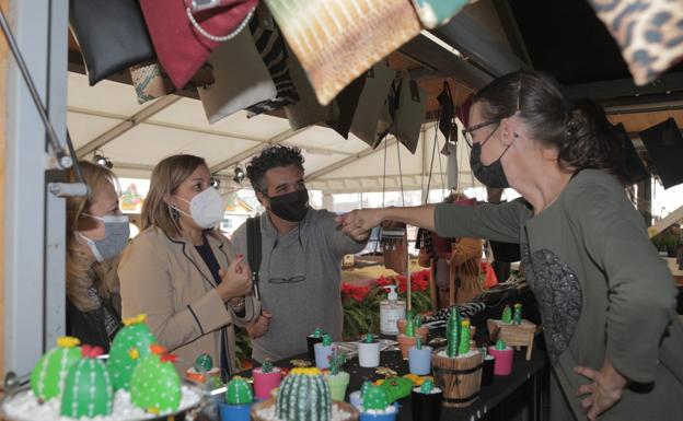 Mercadillo navideño en el parque José Ramírez Cerdá
