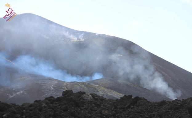 La presencia de gases impide el acceso a Puerto Naos, La Bombilla y El Remo