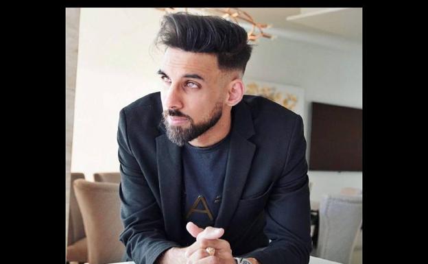 Mani Thawani: «Tengas lo que tengas, siempre debes disfrutar y ser feliz»