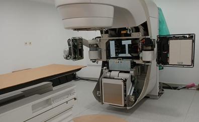 Sanidad instala el acelerador lineal para los tratamientos de Oncología Radioterápica en el Hospital majorero