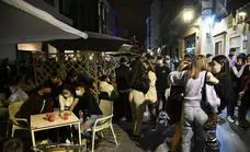 Canarias registra 144 brotes en una semana, la mayoría son sociales