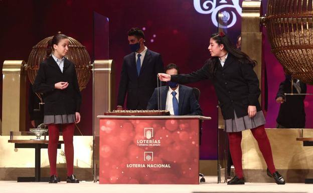 El primer quinto premio cae en Canarias