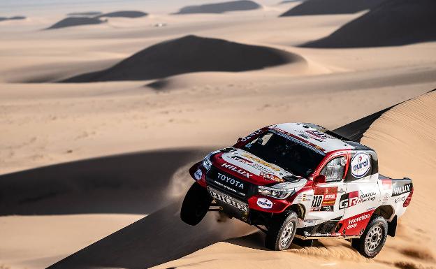 Fernando Alonso incorpora a su museo el Toyota con el que corrió el Dakar