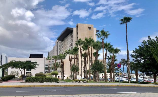 Herido en Telde un motorista tras colisionar con un turismo