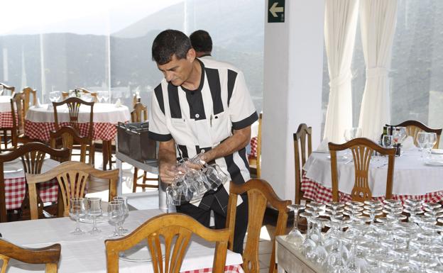 El Cabildo destinará 800.000 euros para asegurar a sus trabajadores durante dos años