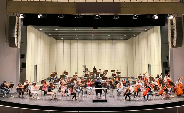 Canarias da la bienvenida a 2022 con los conciertos de Año Nuevo de la JOCAN