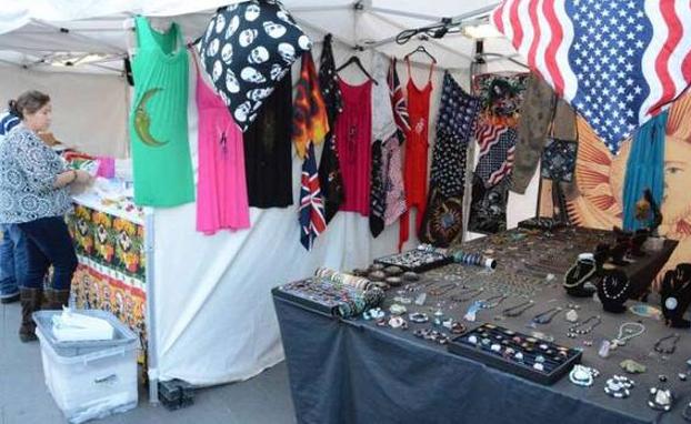 60 puestos conformarán el mercadillo de Reyes de la Plaza Stagno