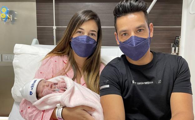 Alejandra, la primera bebé que nace en Vithas Las Palmas en 2022