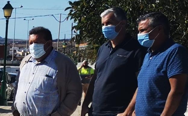 Antigua tramita la incorporación en semanas de dos taxis adaptados