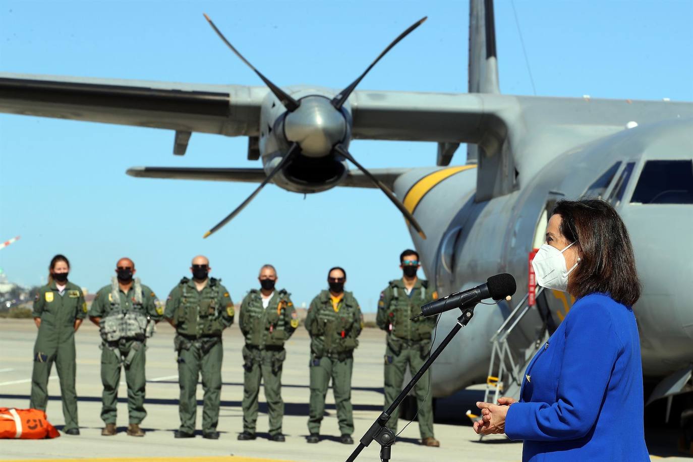 La ministra de Defensa, la más valorada del Gobierno