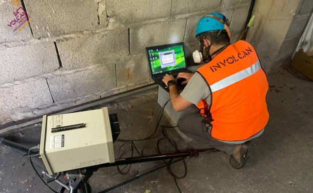 Detectan concentraciones anómalas de CO2 en edificios de Puerto Naos