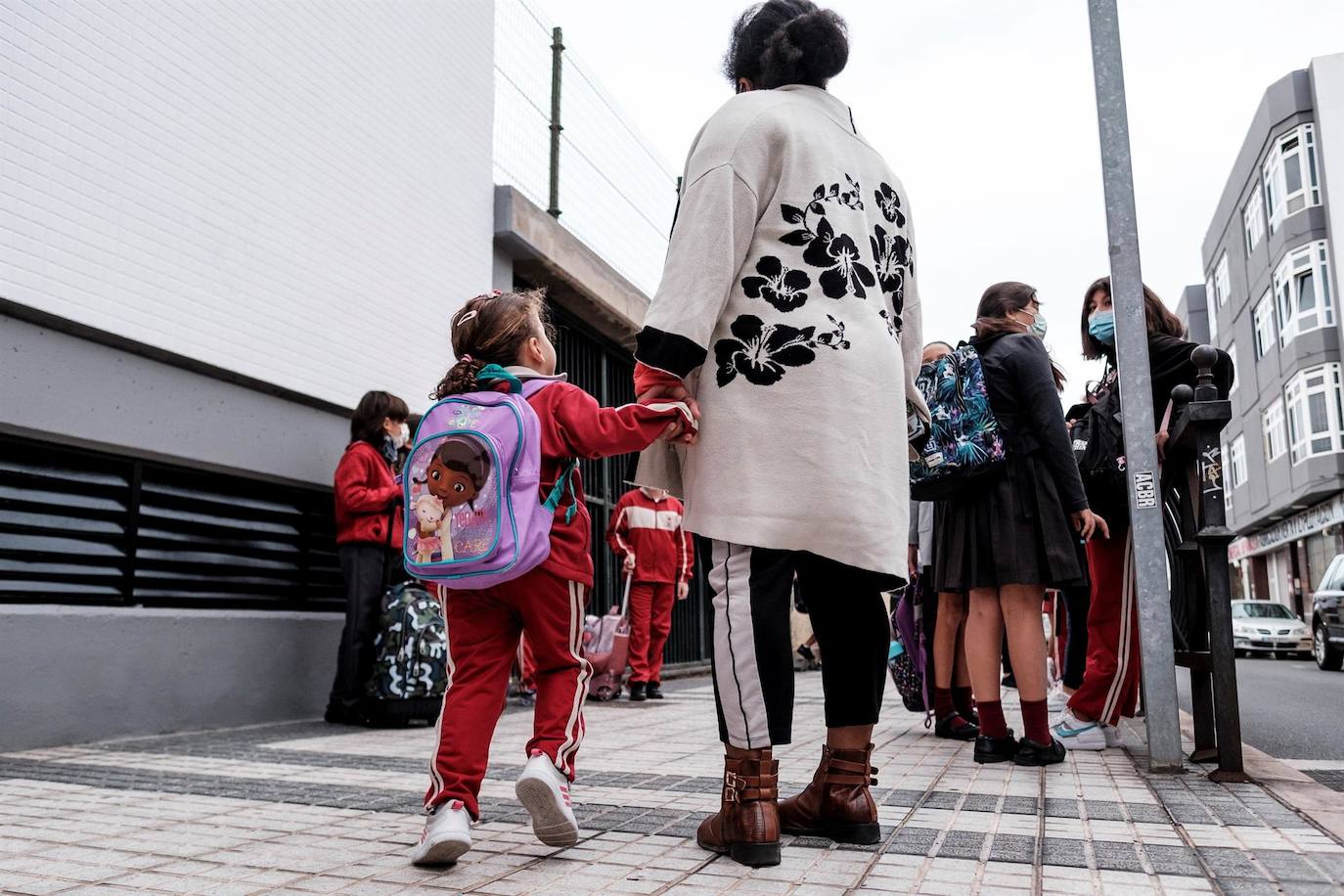 Vuelta al cole en Canarias tras la navidad y en plena sexta ola