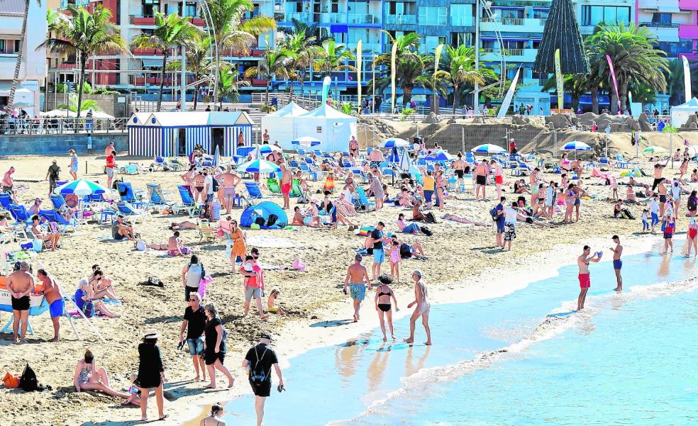 El cambio climático empieza a poner en riesgo la eterna primavera de Canarias