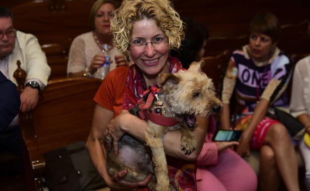 La concejal de NC Auri Saavedra deja el gobierno y renuncia a su acta de edil