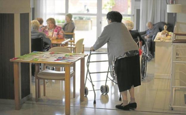 CC cree «alarmante» el déficit de plazas en residencias de mayores canarias