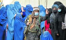 El Emirato invisibiliza a las mujeres afganas