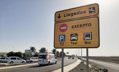 El Cabildo solicitará facilitar el aparcamiento en el aeropuerto
